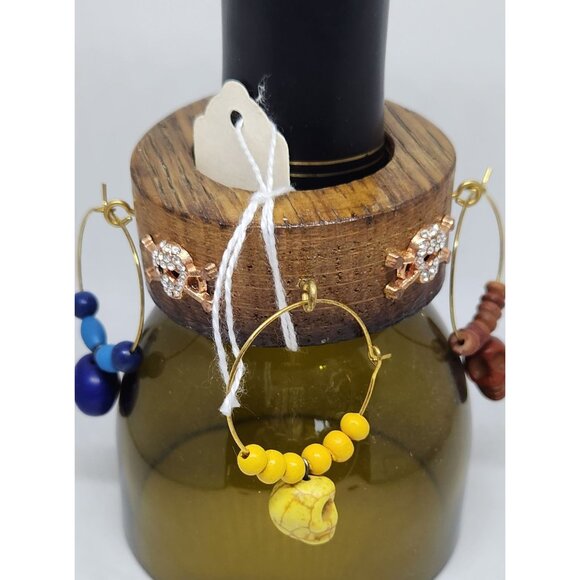 Colorful Skull-Themed Wine Glass Charms Set - 4 Unique Charms With Beads & Wood - Picture 9 of 15